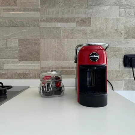 شقة Moderno E Confortevole Appartamento, Wi-fi E Parcheggio Gratuito *