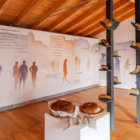 Appartamento Moderno E Confortevole Appartamento, Wi-fi E Parcheggio Gratuito *